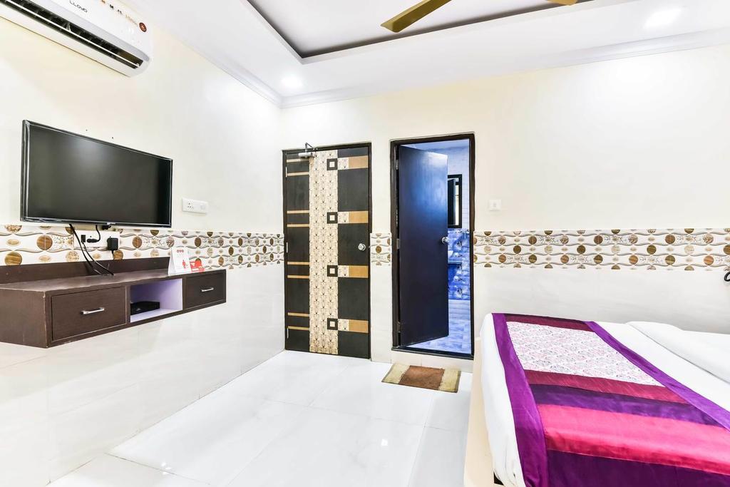 Shreesai Guestline Navi Mumbai Buitenkant foto